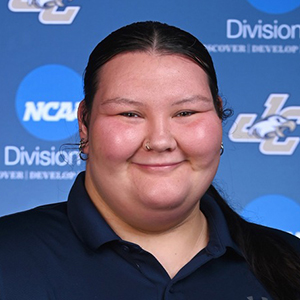 portrait of Kait Binotto
